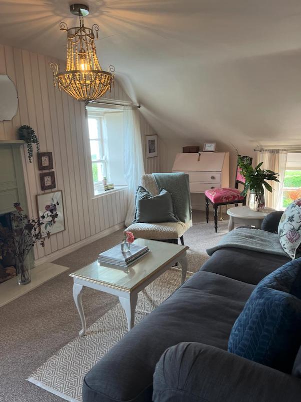 The Pink Cottage Upstairs Suite & Garden Summer Room Whitehead Buitenkant foto